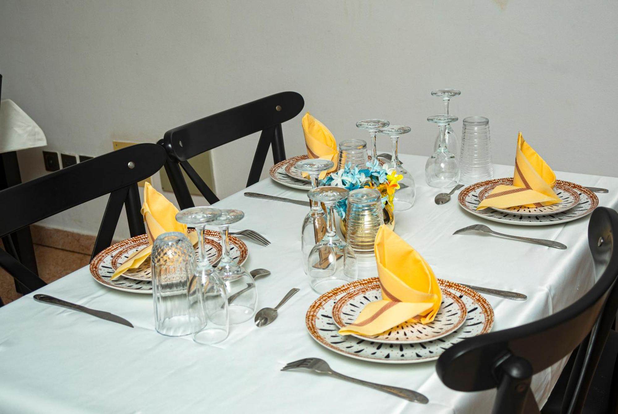 Mokaa Residence Hoteliere Lome Luaran gambar